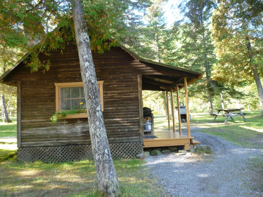 Вилла Riviere Petit Saguenay Номер фото