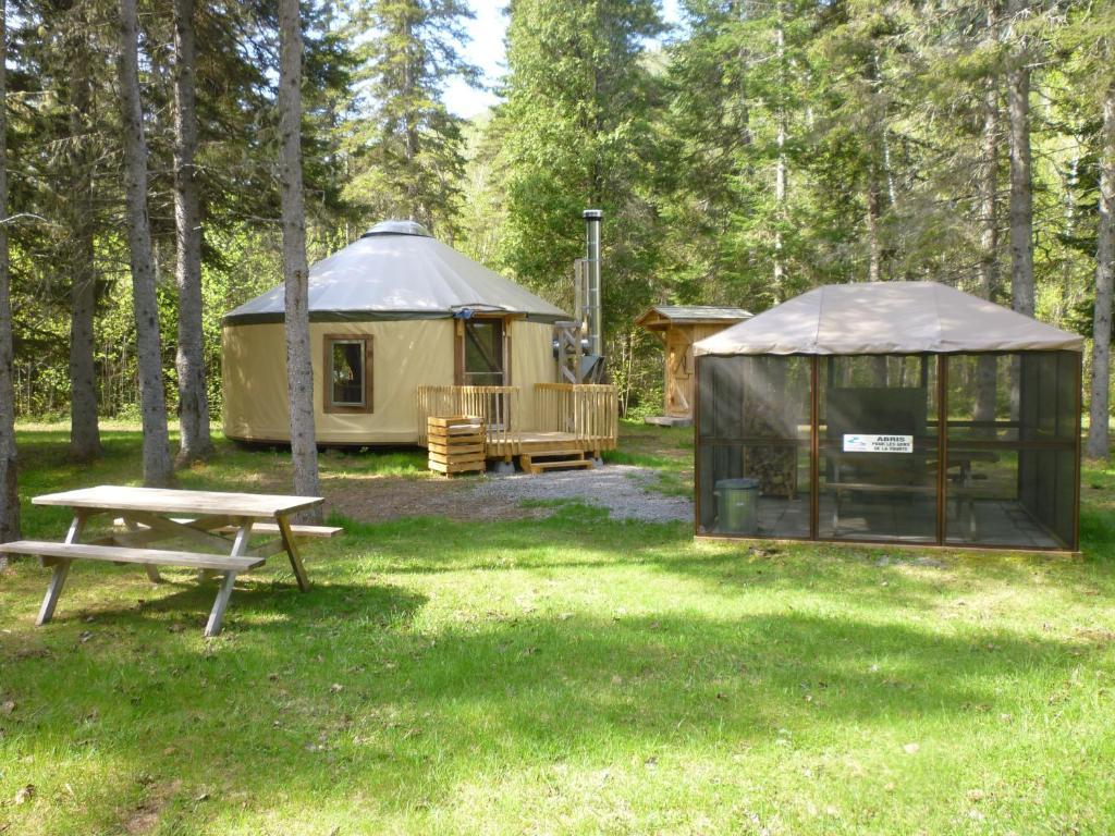 Вилла Riviere Petit Saguenay Экстерьер фото